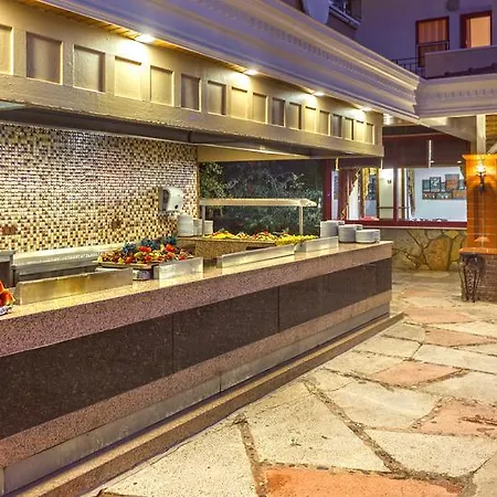 Otel Saritas Only Famıly Concept 4*