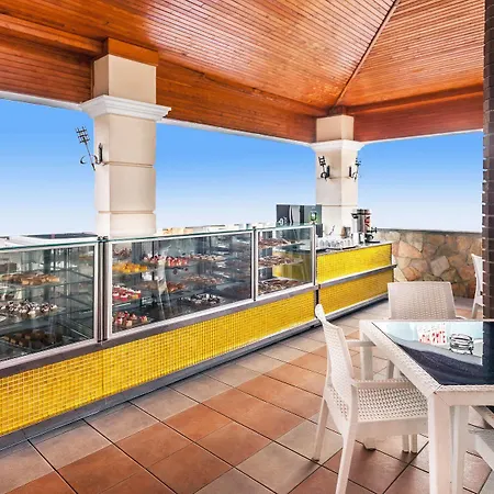 Hotel Saritas Only Family Concept