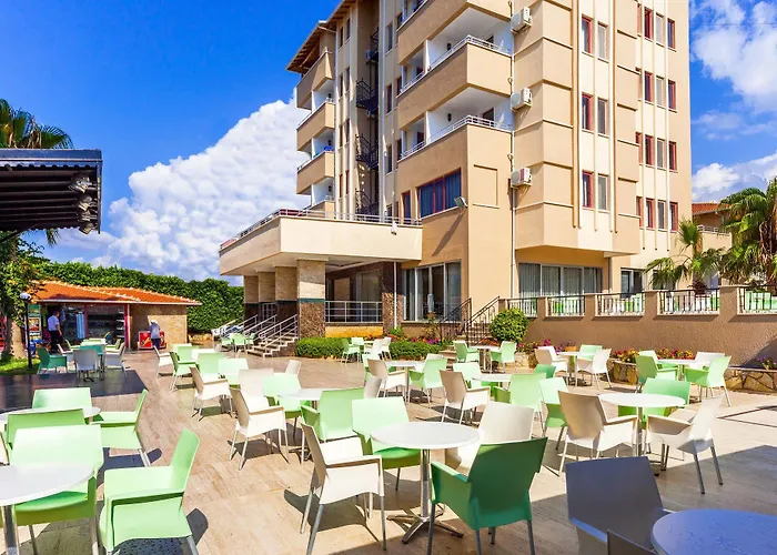 Hotel Saritas Only Family Concept 4*