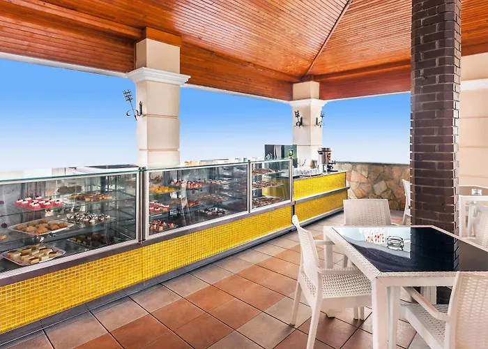 Hotel Saritas Only Family Concept